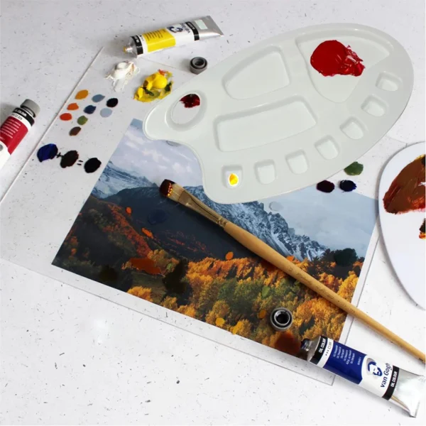 white color mixing palette